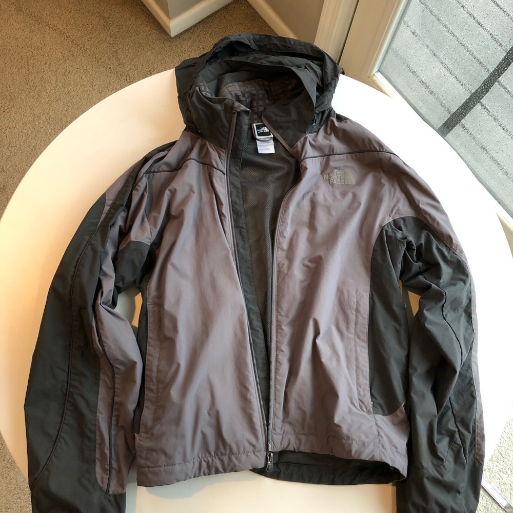 Northface windbreaker